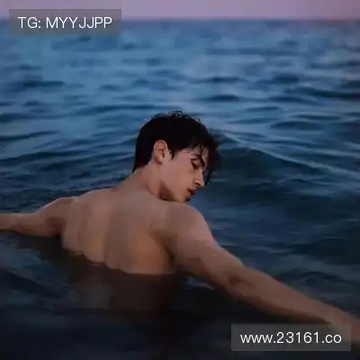 王雷